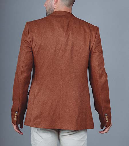 Dos du blazer homme camel slim, boutons de manche visibles