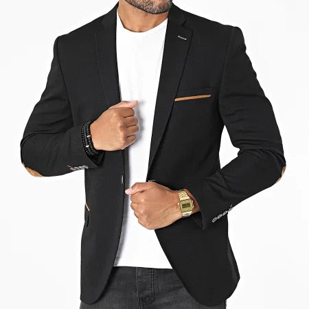 Détail coudière camel blazer homme noir slim fit Mackten